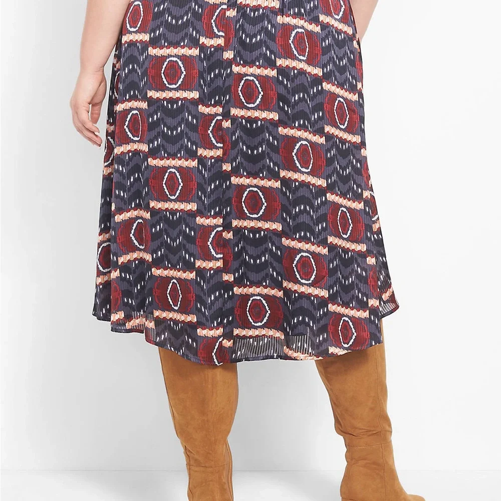 Lane Bryant NWT Size 14‎ Geometric Pattern Skirt with Elastic Waist & Sash